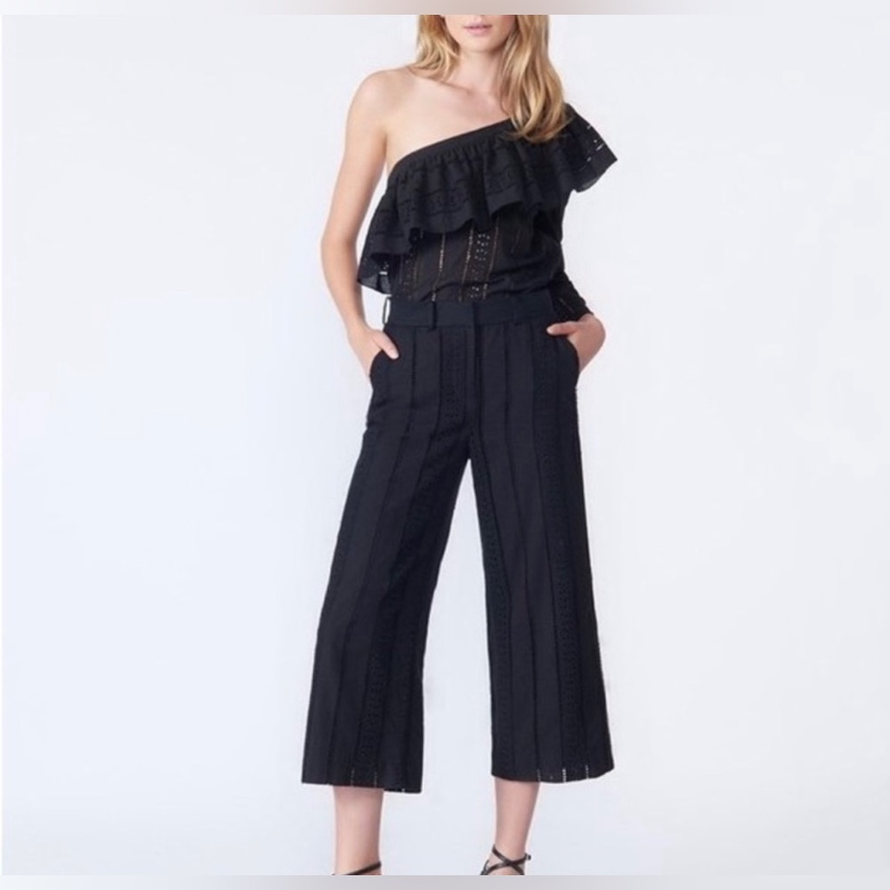 Veronica Beard NWOT Leta Gaucho Eyelet Pants